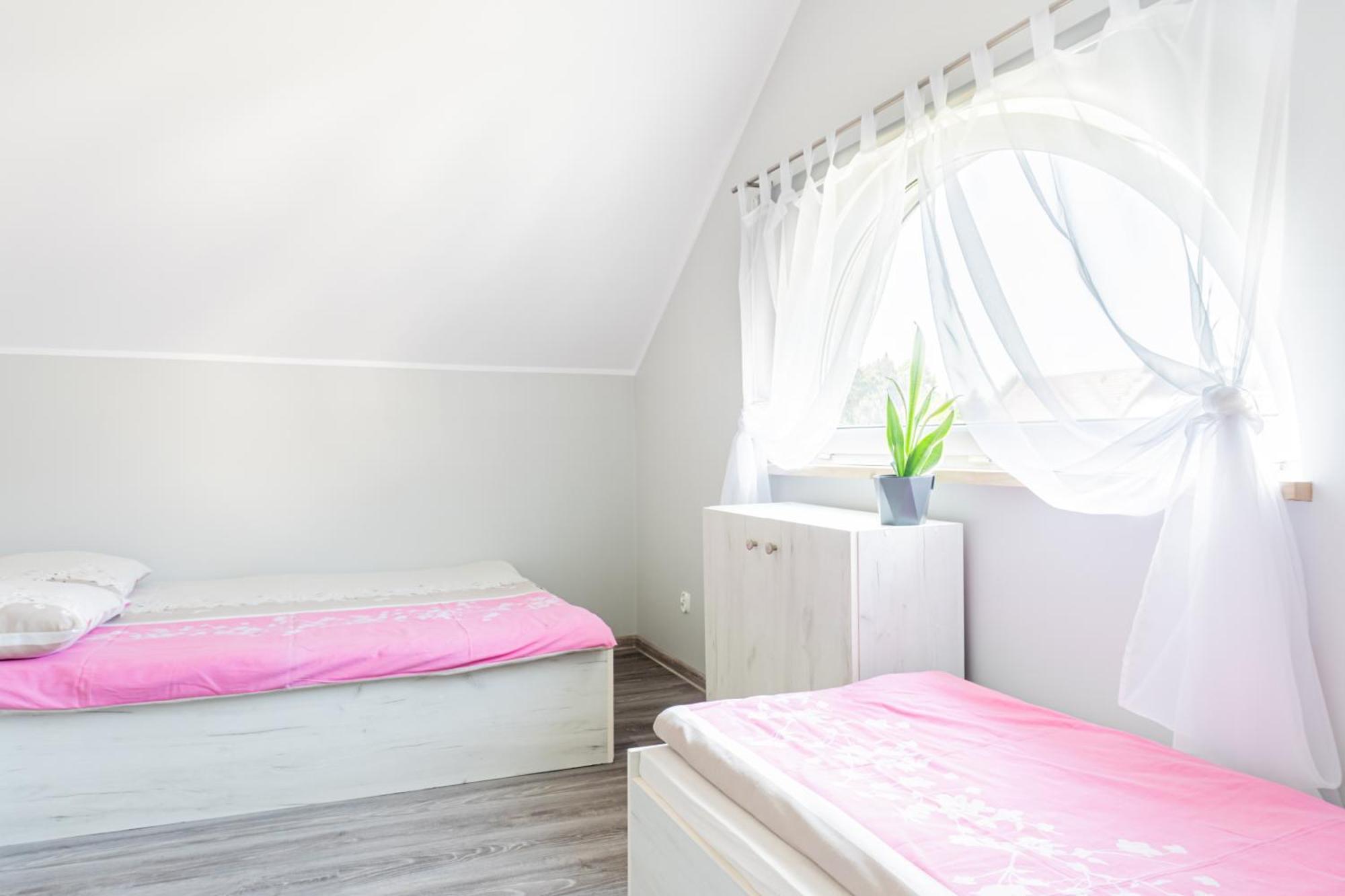 Domki I Apartamenty Kacper- Swietna Lokalizacja Blisko Plazy 奥斯特罗沃 外观 照片